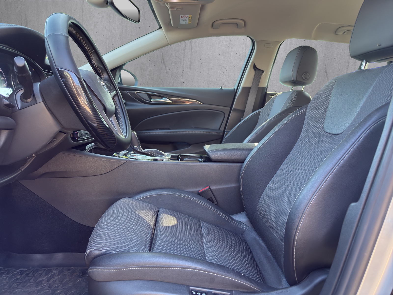 OPEL Insignia 2.0 BiDTI Sports Tourer Excellence 4WD A.-image-8
