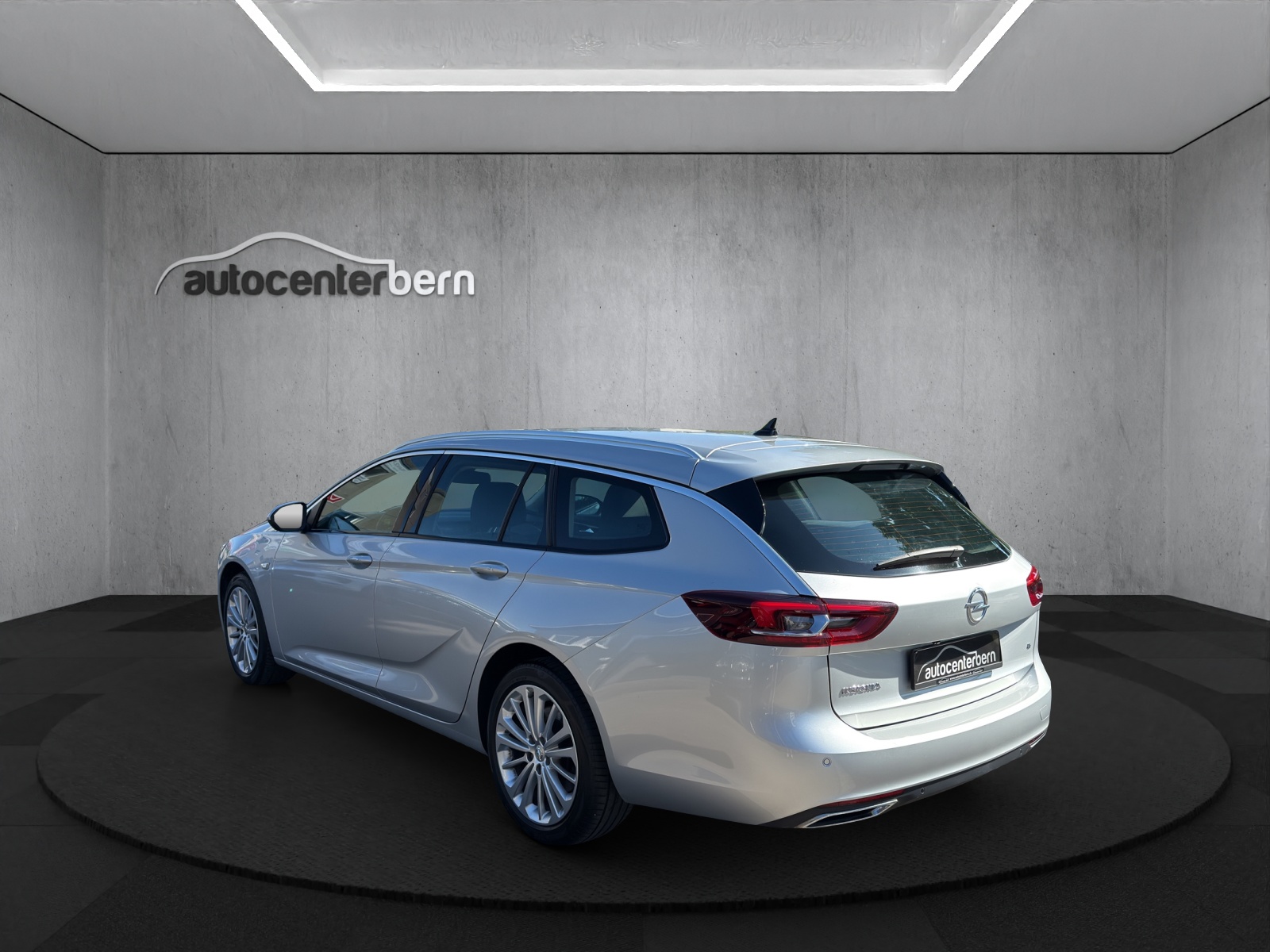 OPEL Insignia 2.0 BiDTI Sports Tourer Excellence 4WD A.-image-4