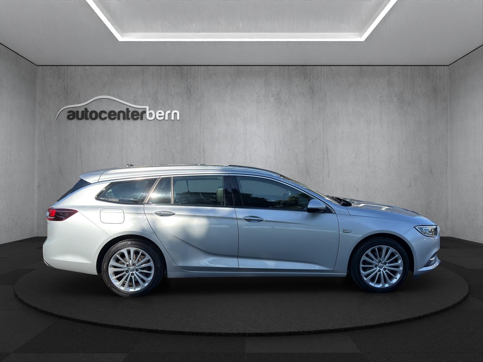 OPEL Insignia 2.0 BiDTI Sports Tourer Excellence 4WD A.-image-7