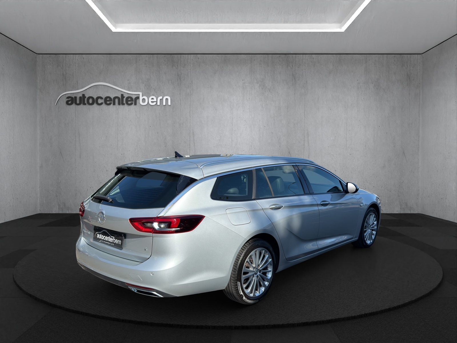 OPEL Insignia 2.0 BiDTI Sports Tourer Excellence 4WD A.-image-6