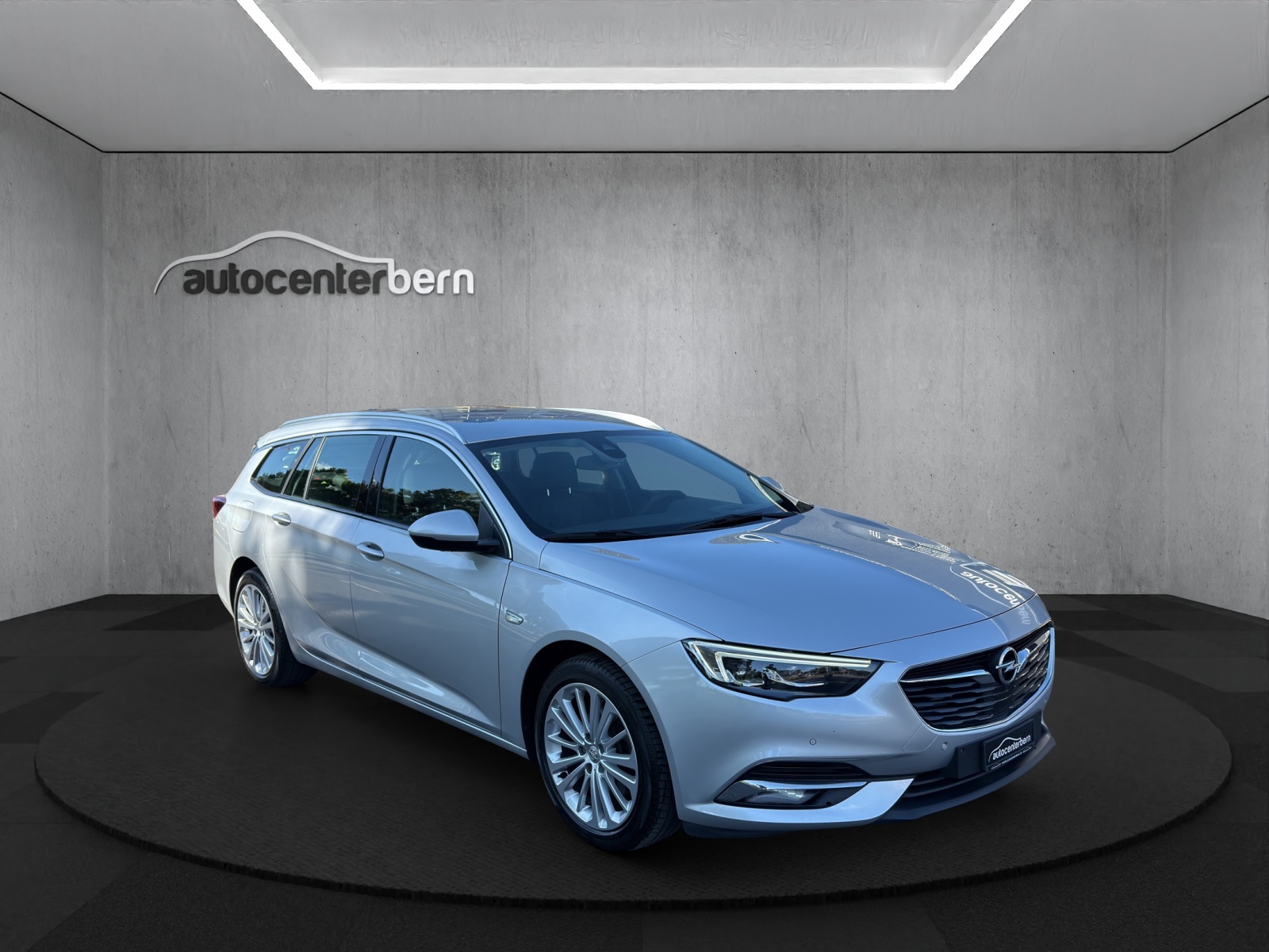 OPEL Insignia 2.0 BiDTI Sports Tourer Excellence 4WD A.-image-0