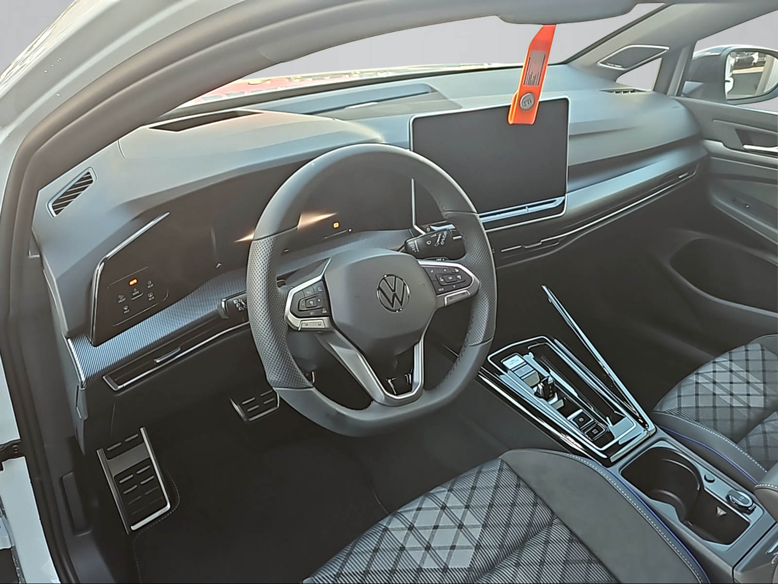 VW Golf 2.0 TSI R-Line DSG 4 Motion-image-9