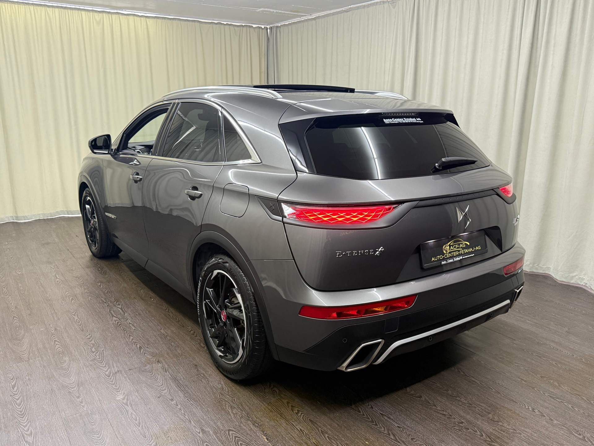 DS AUTOMOBILES DS 7 Crossback E-Tense 300 Performance Line-image-5