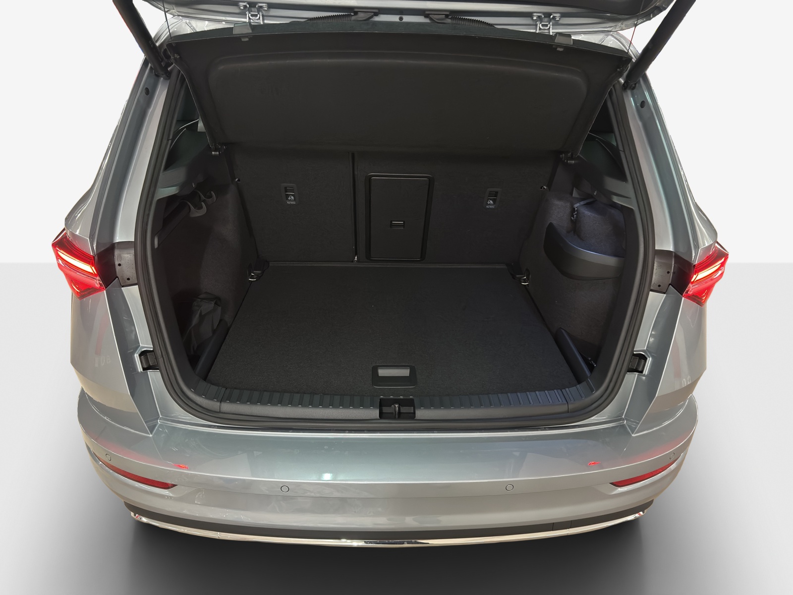 SKODA Karoq 2.0 TSI SportLine 4x4 DSG-image-12