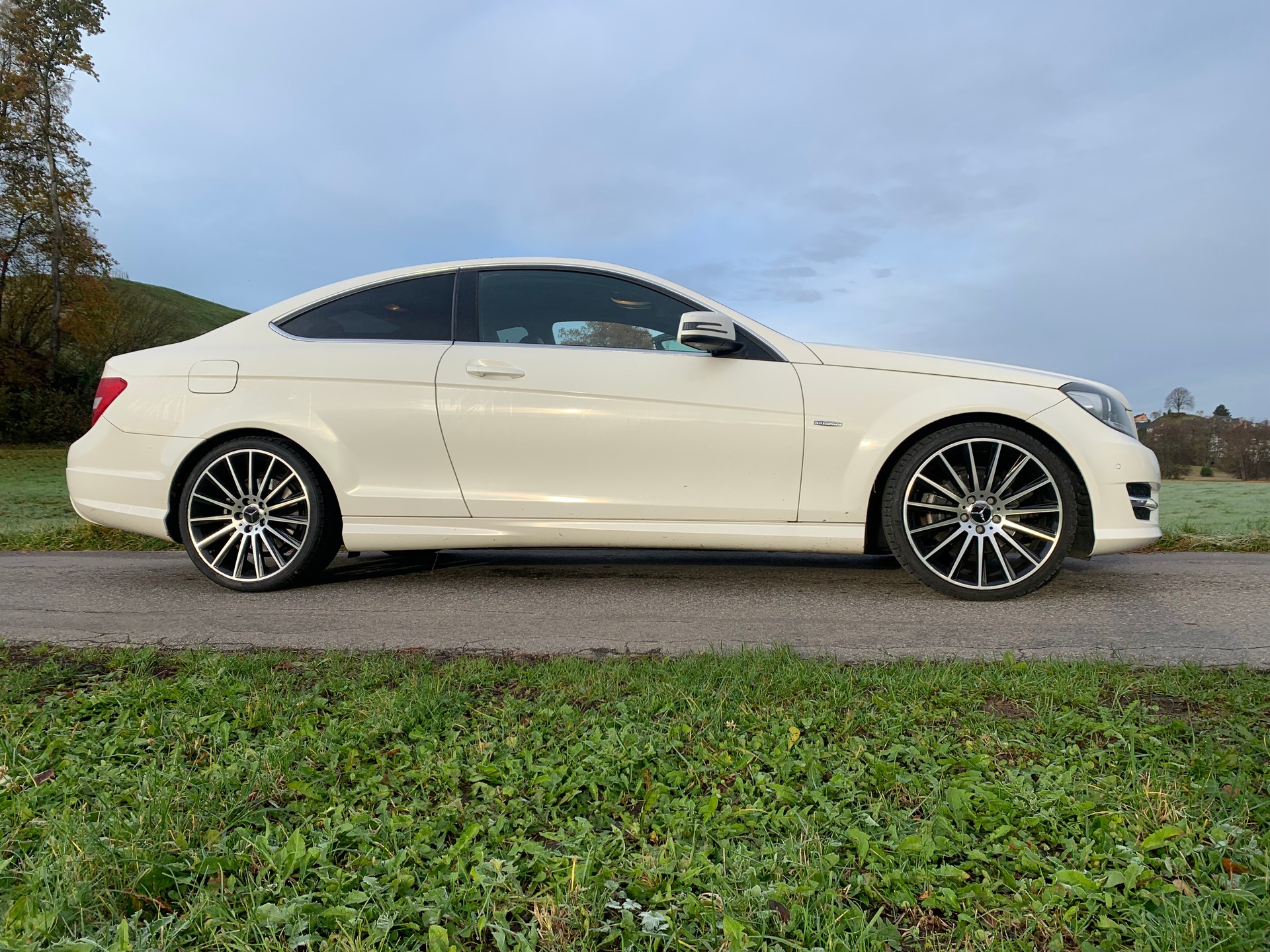 MERCEDES-BENZ C 220 CDI Coupé 7G-Tronic AMG Line - Edition Modell-image-5