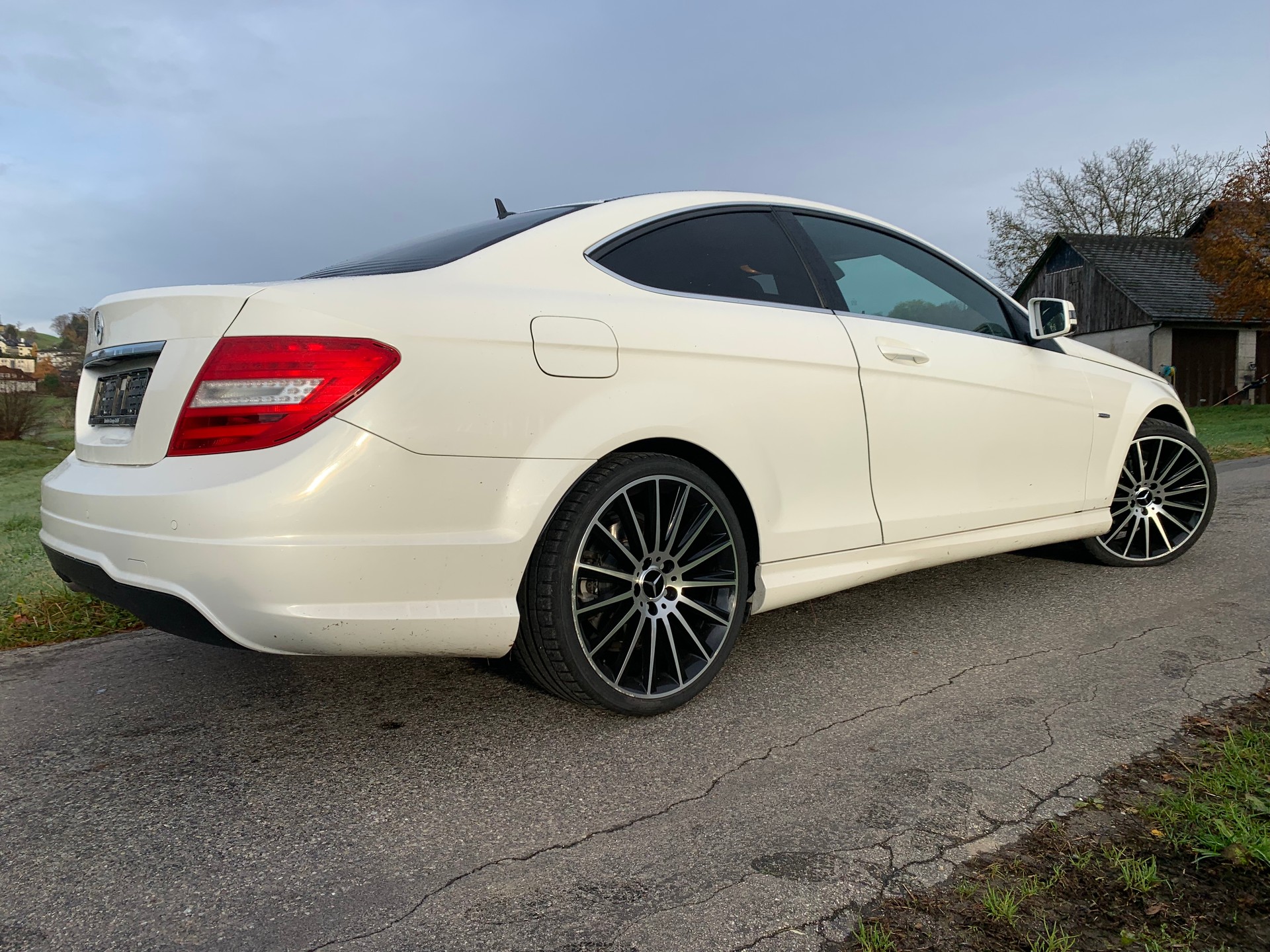 MERCEDES-BENZ C 220 CDI Coupé 7G-Tronic AMG Line - Edition Modell-image-3
