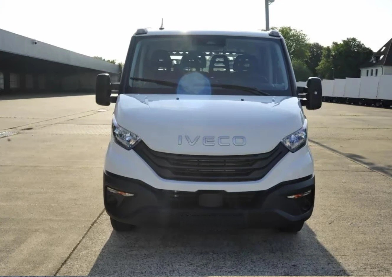 IVECO 35 S 14H Kipper mit AHK-image-1