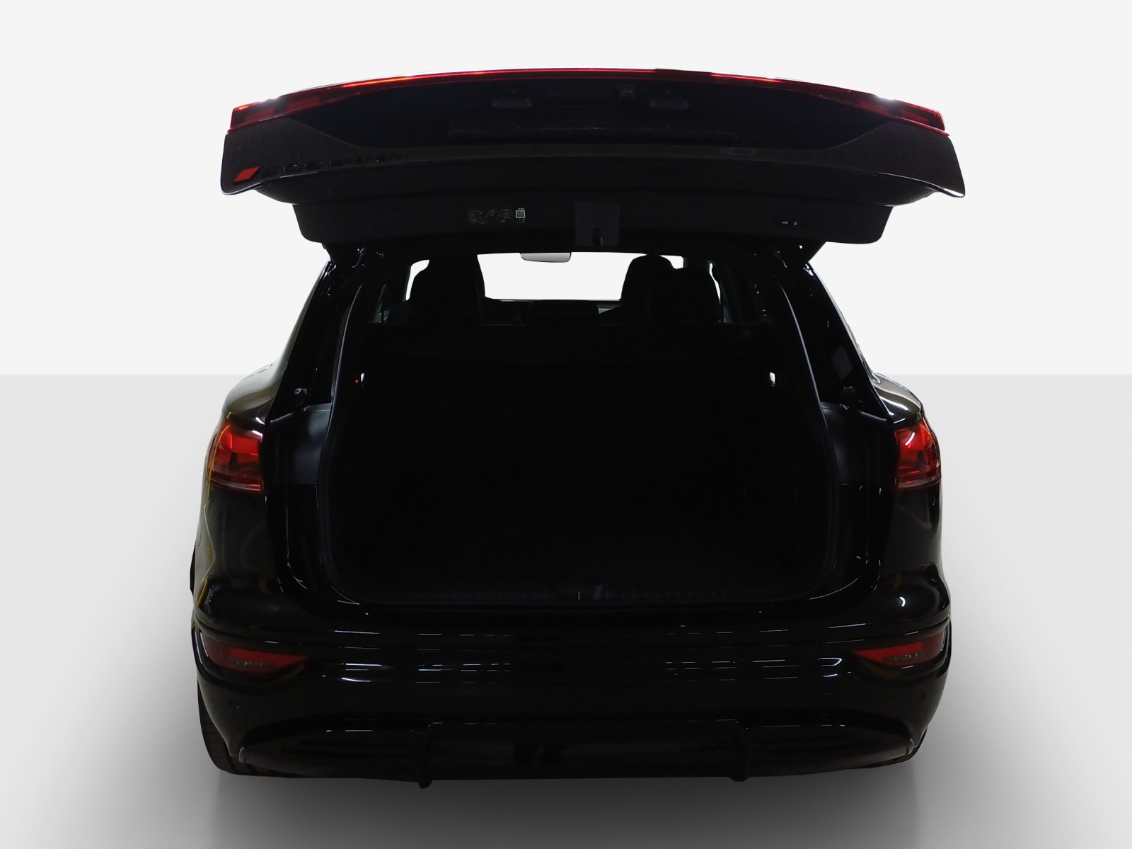 AUDI SQ6 e-tron quattro-image-12
