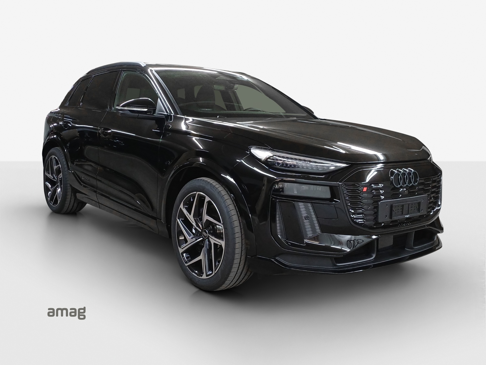 AUDI SQ6 e-tron quattro-image-5
