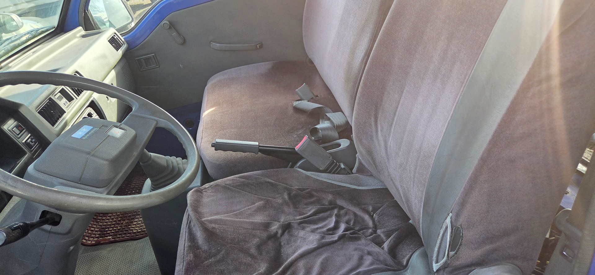 MITSUBISHI L 300 2.0-16 ECI-image-3