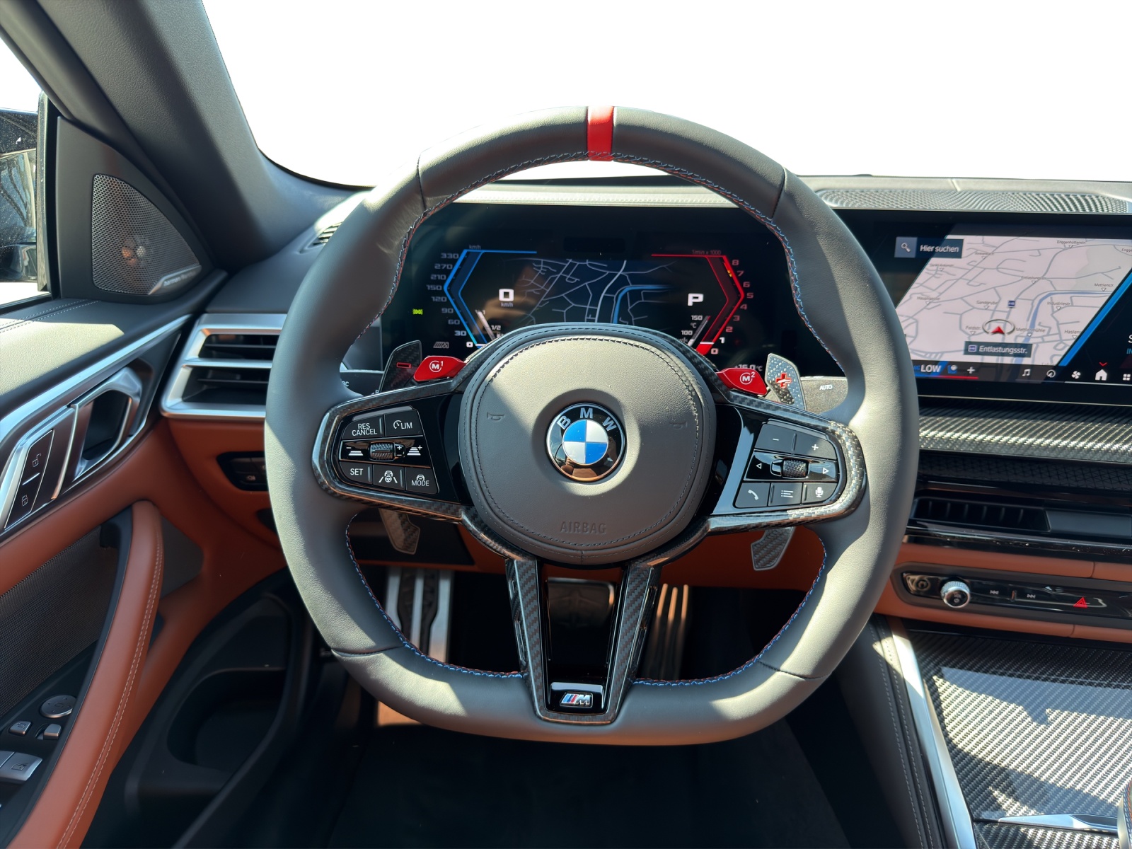 BMW M4 Cabrio Competition M xDrive-image-18