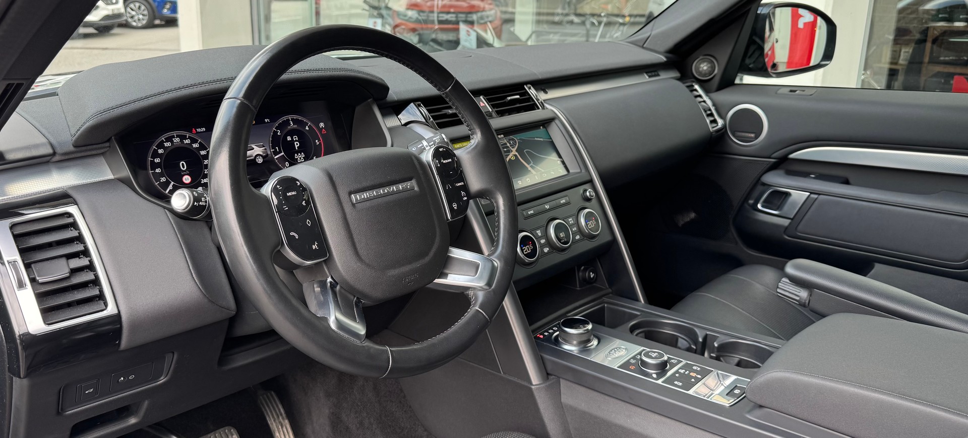 LAND ROVER Discovery 3.0 SDV6 Landmark Edition 7-Plätzer-image-6
