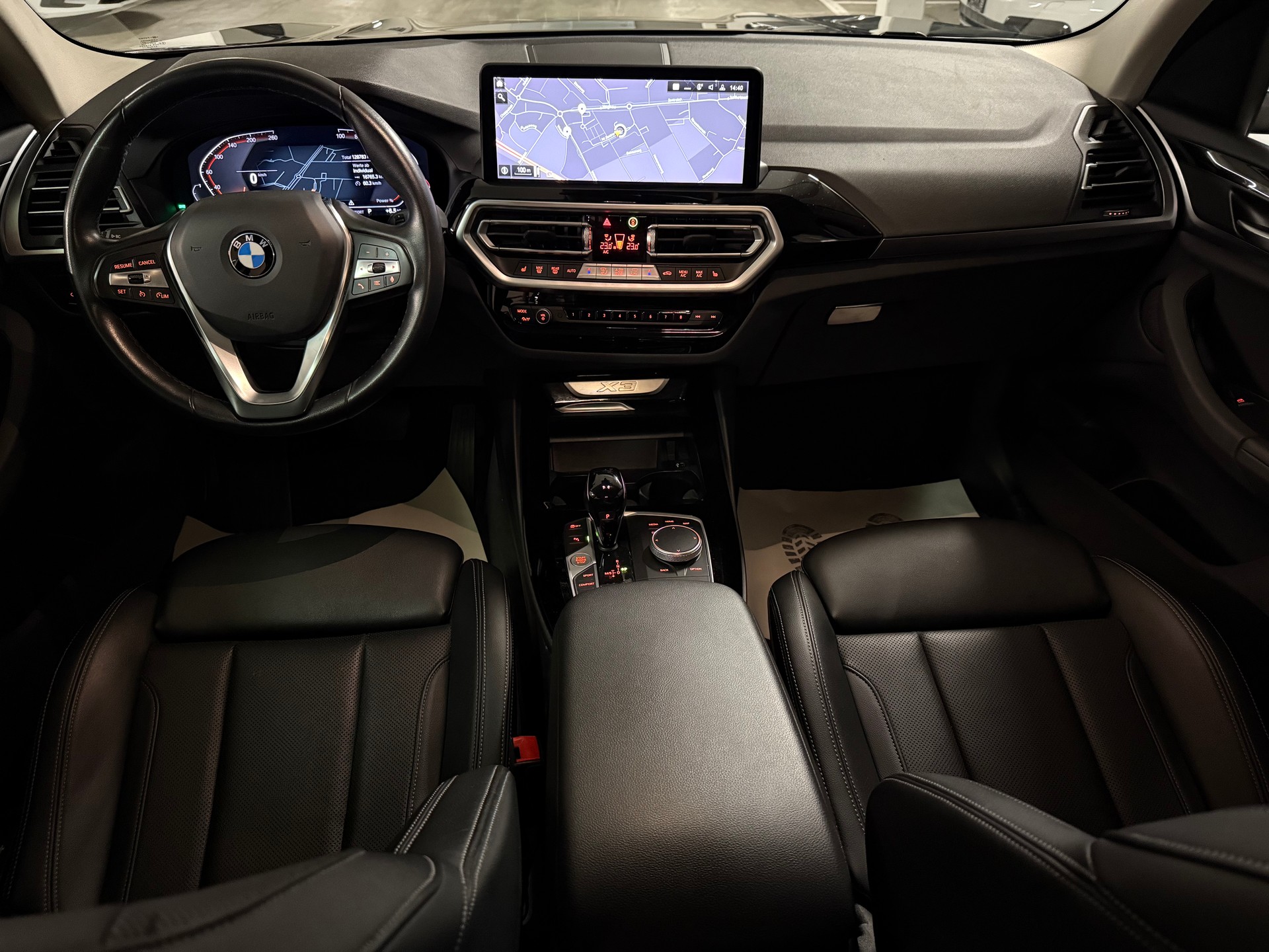 BMW X3 xDrive 48V 20d CH Fahrzeug 1.Hand-image-6
