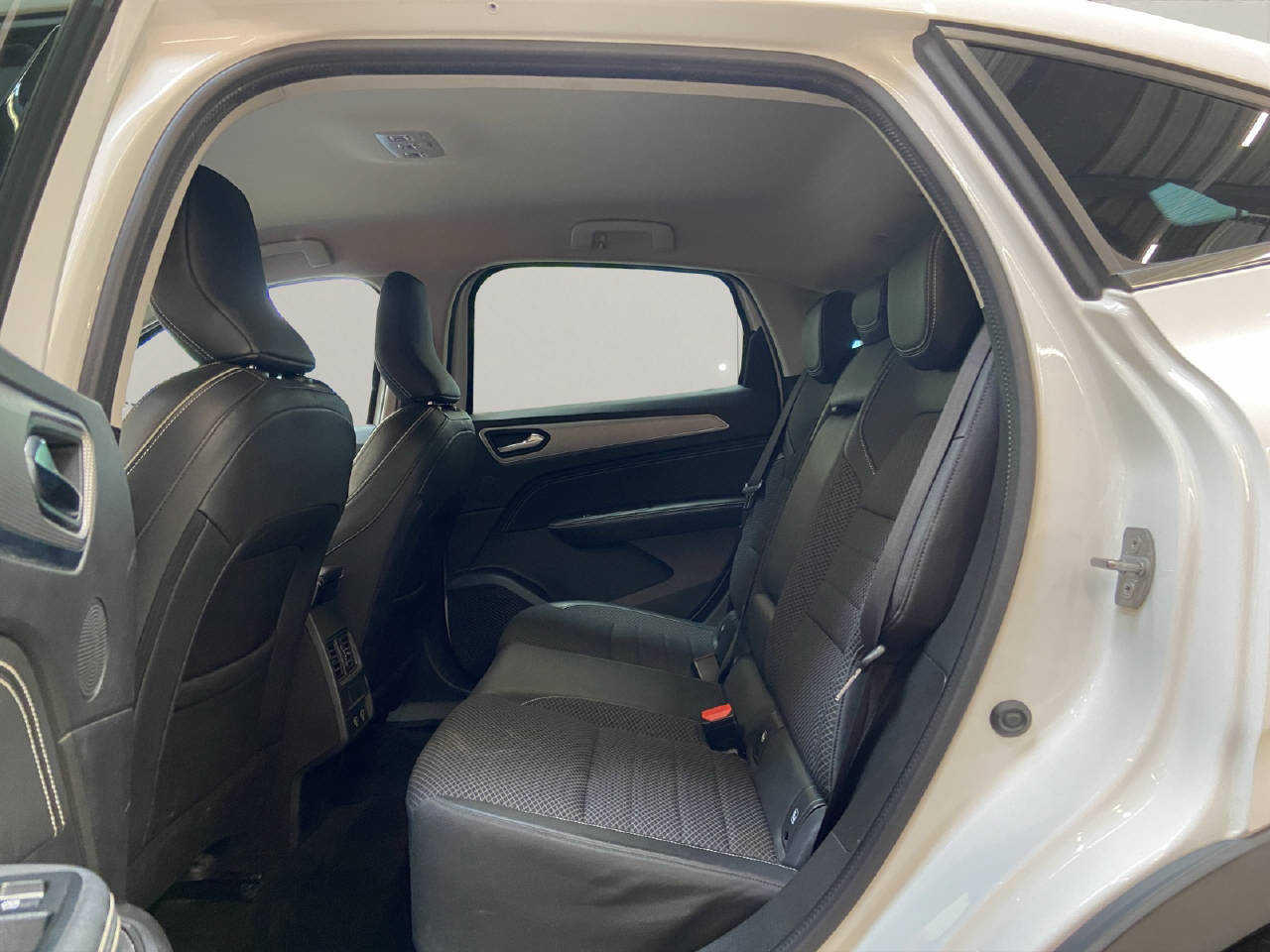 RENAULT Arkana 1.3 TCe Intens EDC-image-9