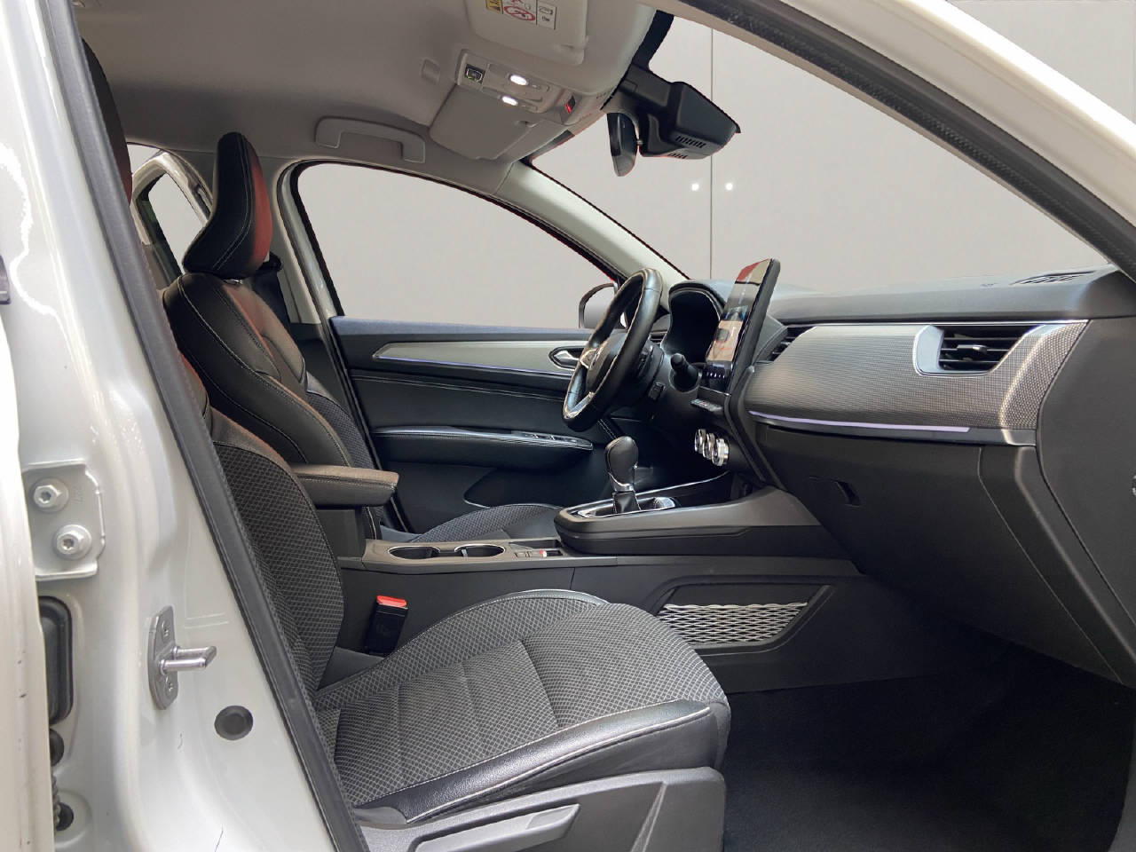 RENAULT Arkana 1.3 TCe Intens EDC-image-10