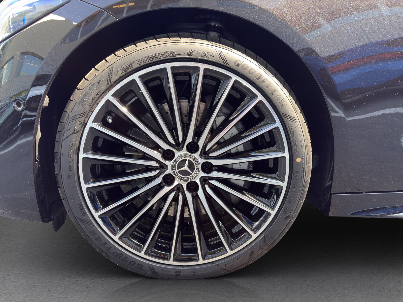 MERCEDES-BENZ C 220 d T 4 Matic Swiss Star-image-6