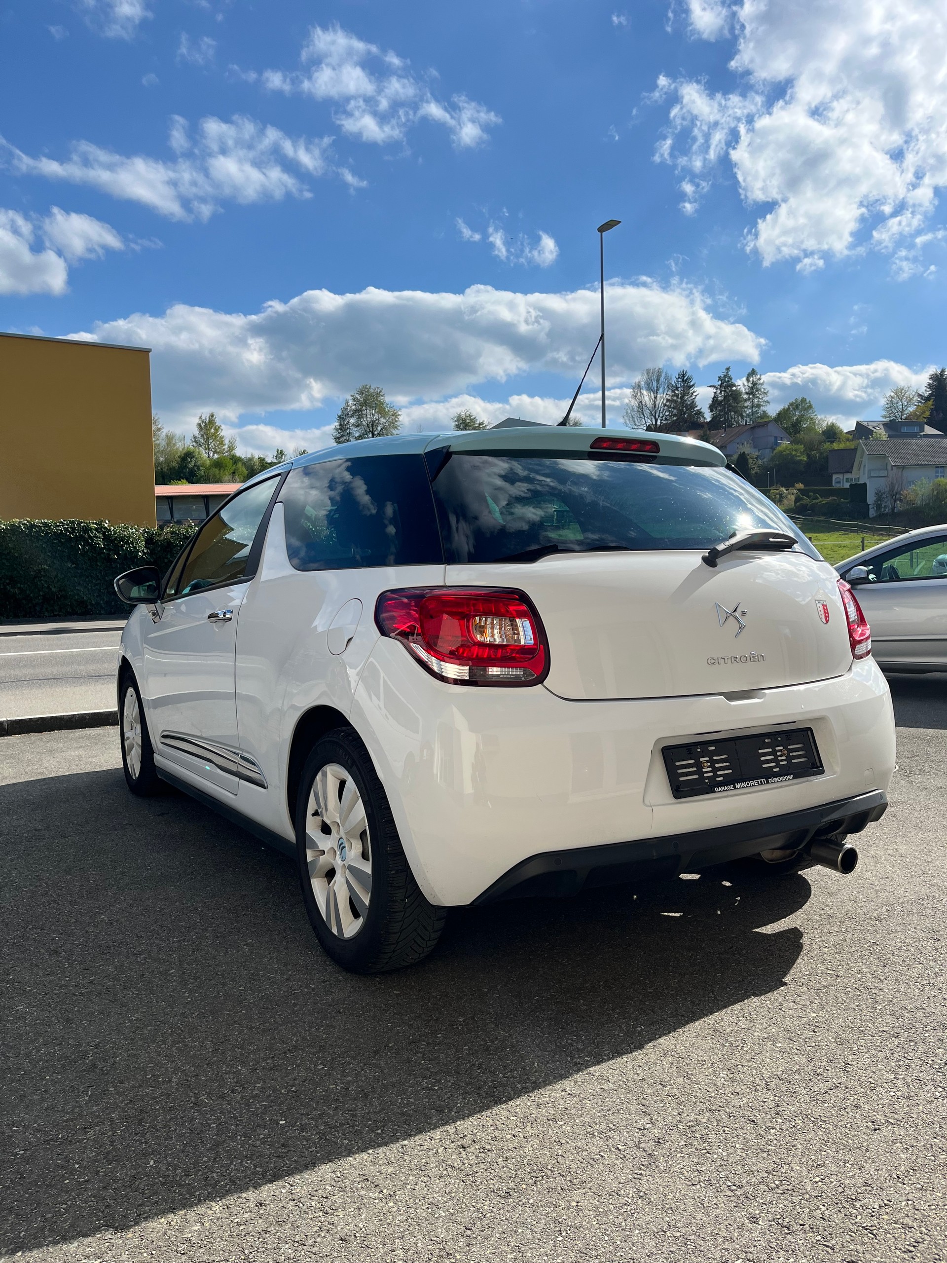 DS AUTOMOBILES DS3 1.6 VTi SO Chic Automatic-image-4