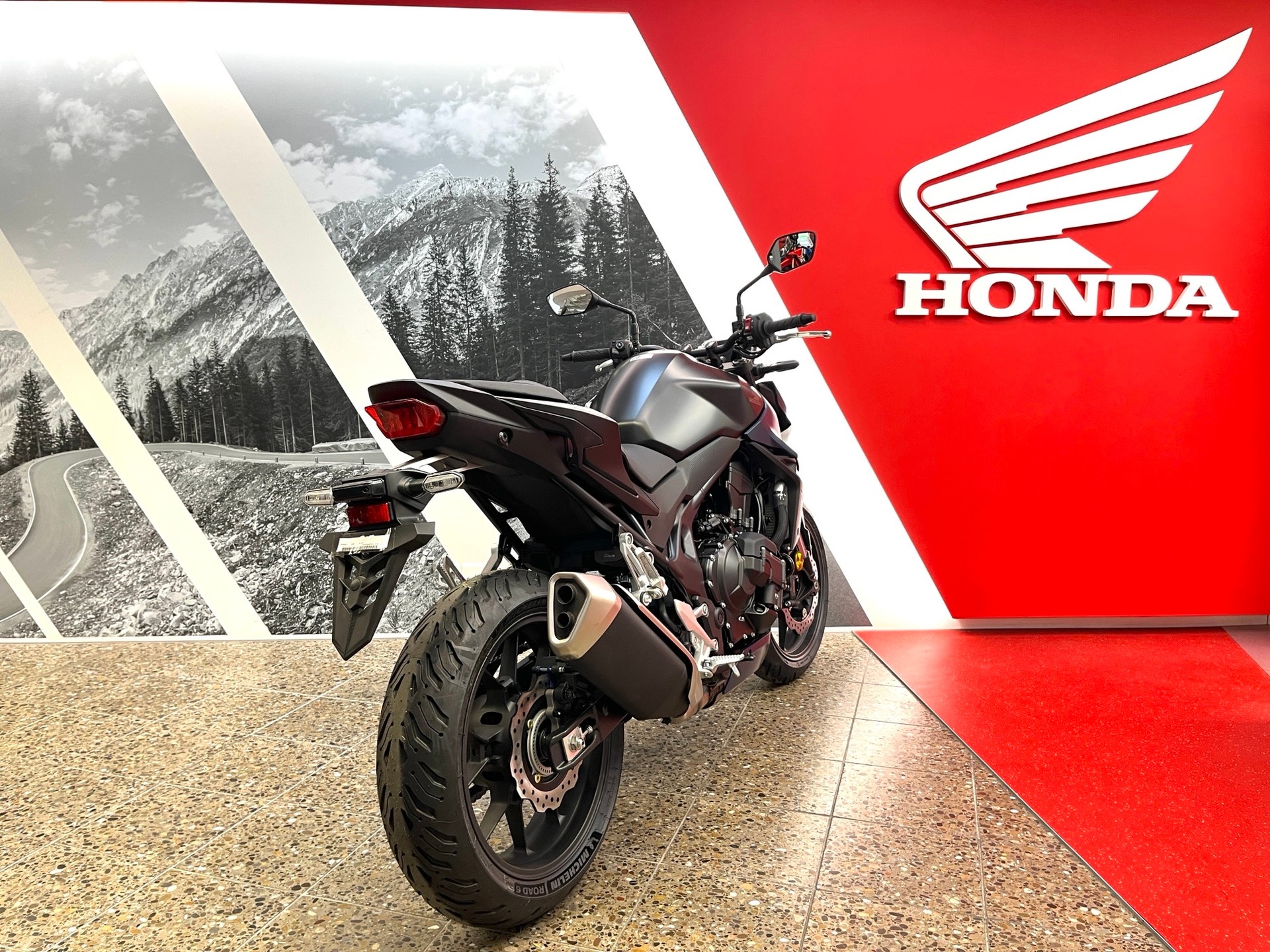 HONDA CB750AC E-CLUTCH auch 35KW möglich-showroom-element-3