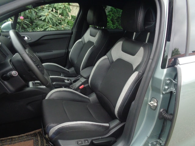 DS AUTOMOBILES DS4 1.6 THP SO Chic Automatic-image-4