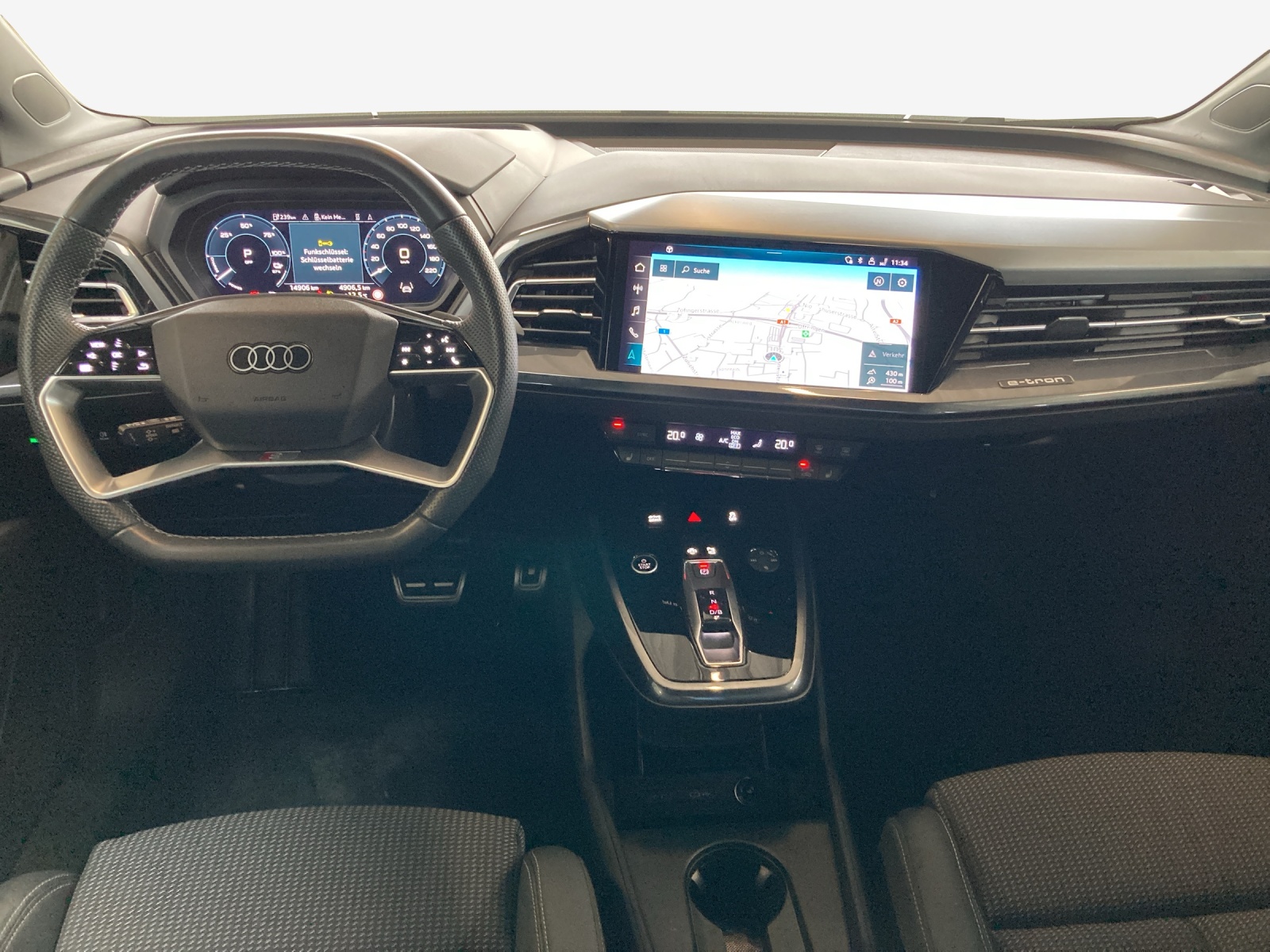AUDI Q4 e-tron 45 Attraction quattro-image-9