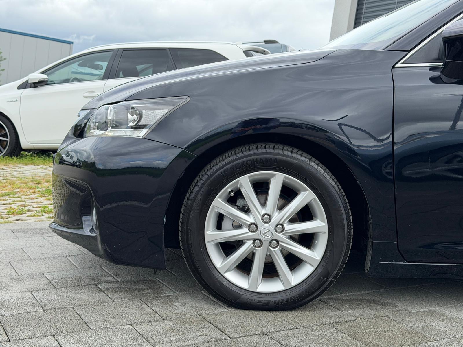 LEXUS CT 200h Comfort-image-26