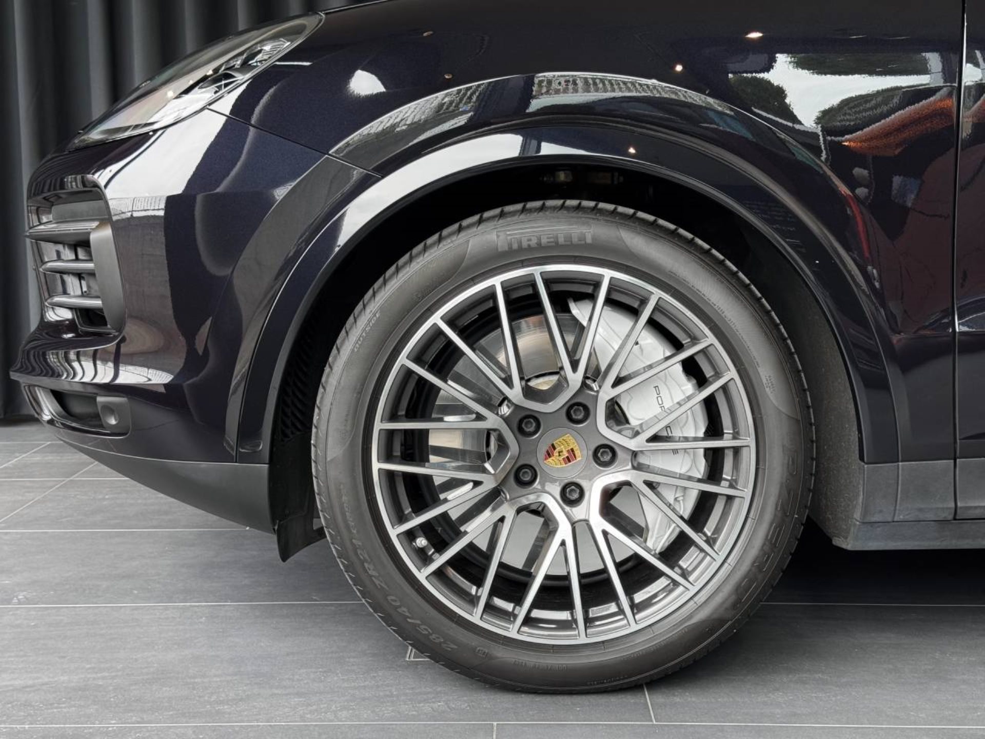 PORSCHE Cayenne S-image-10