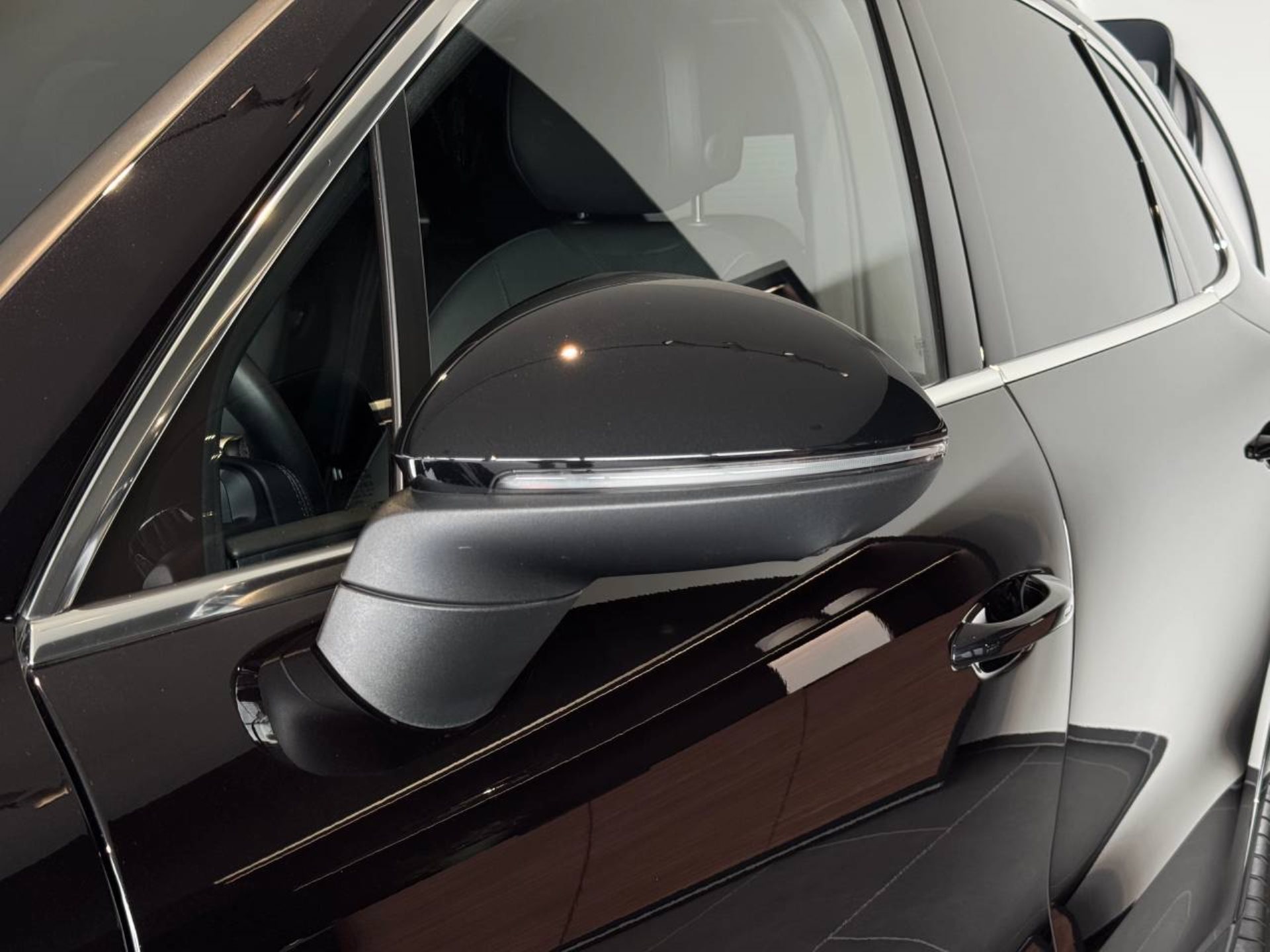 PORSCHE Cayenne S-image-13