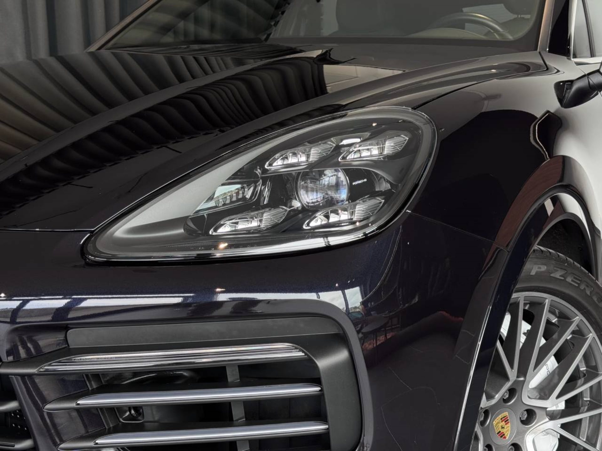 PORSCHE Cayenne S-image-28
