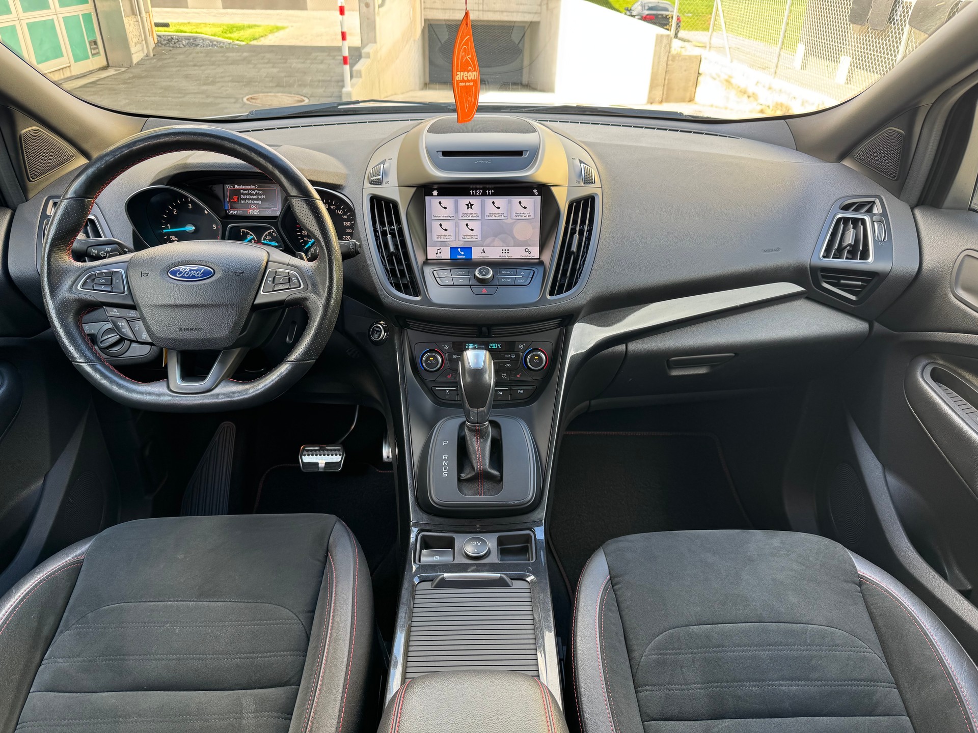 FORD Kuga 2.0 TDCi ST Line High 4WD PowerShift-image-10