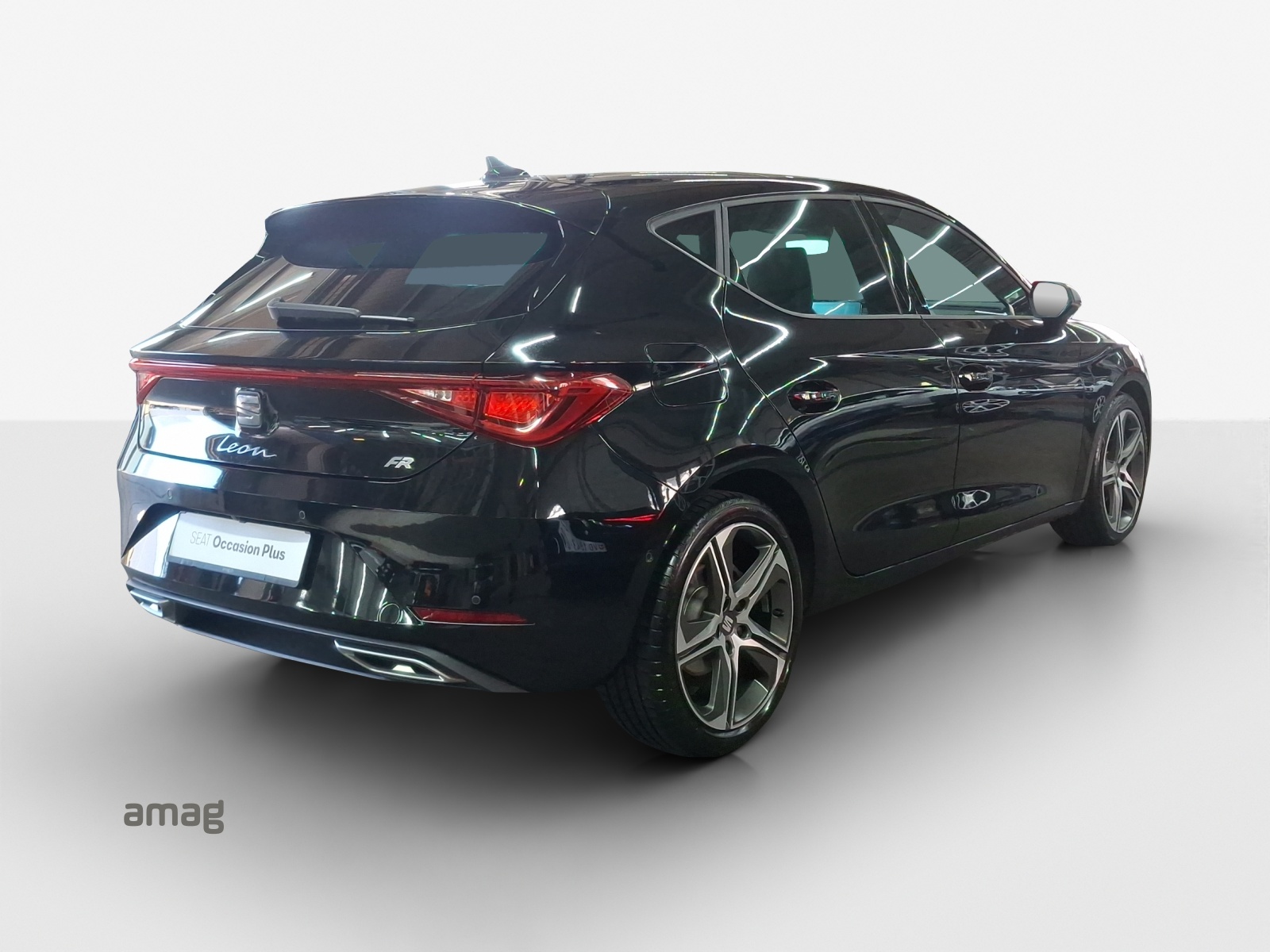 SEAT Leon 1.5 eTSI mHEV DSG FR-image-4