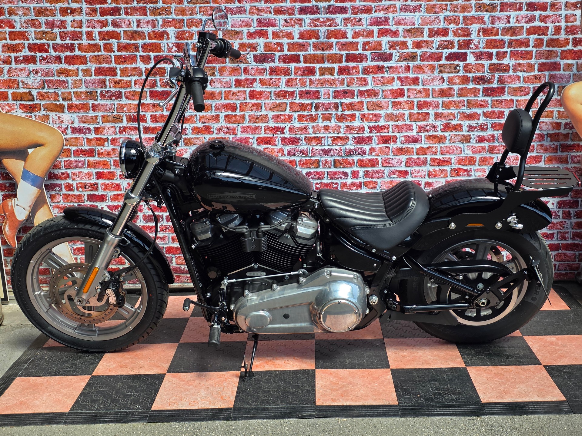 HARLEY-DAVIDSON FXST Softail Standard 107-showroom-element-3