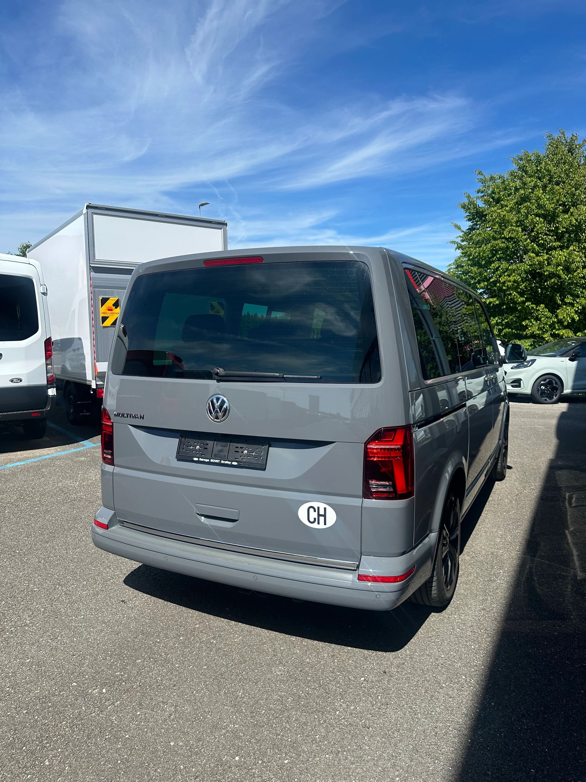 VW T6.1 Multivan 2.0 TDI 204 Generation SIX DSG-image-5