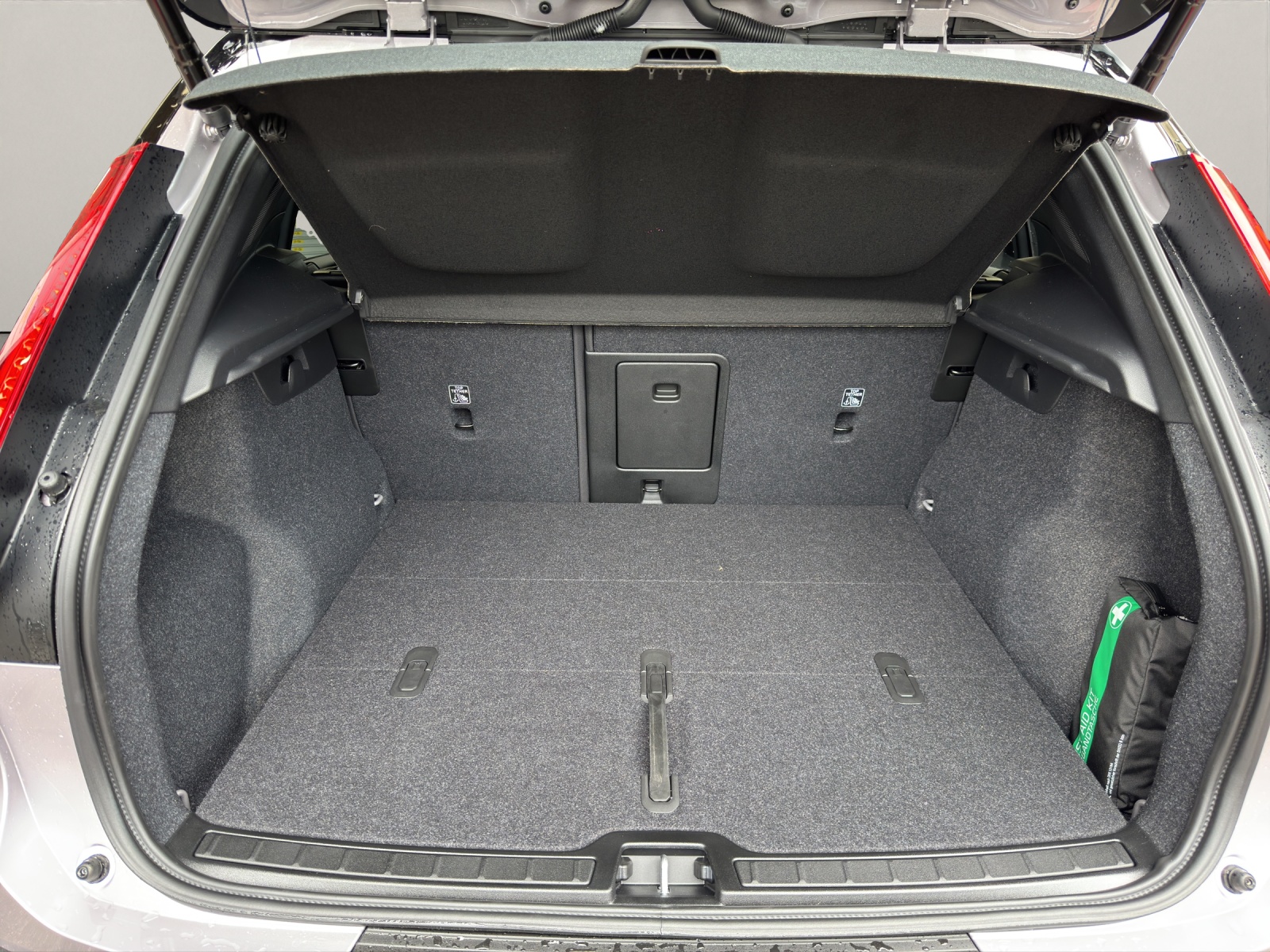 VOLVO EX40 Twin Performance Ultra AWD-image-12