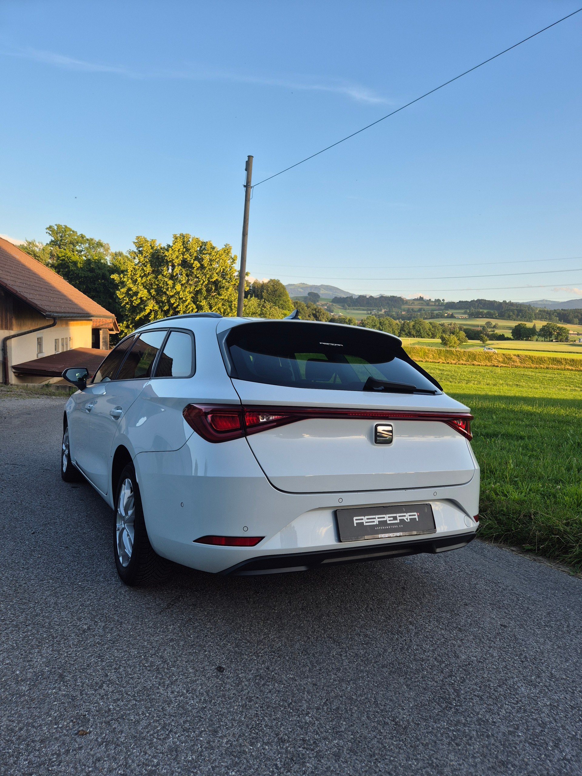SEAT Leon ST 2.0 TDI EVO DSG Style-image-5