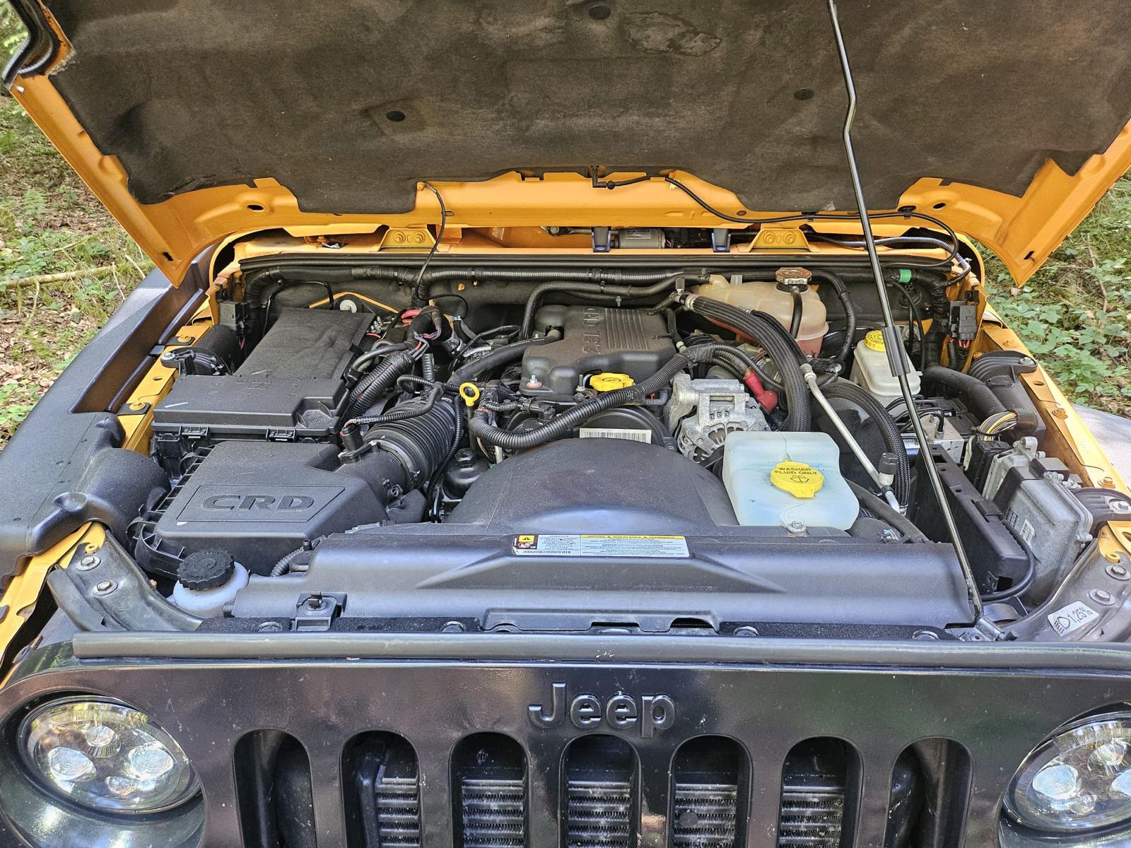 JEEP Wrangler 2.8 CRD Sport Automatic softtop-image-10