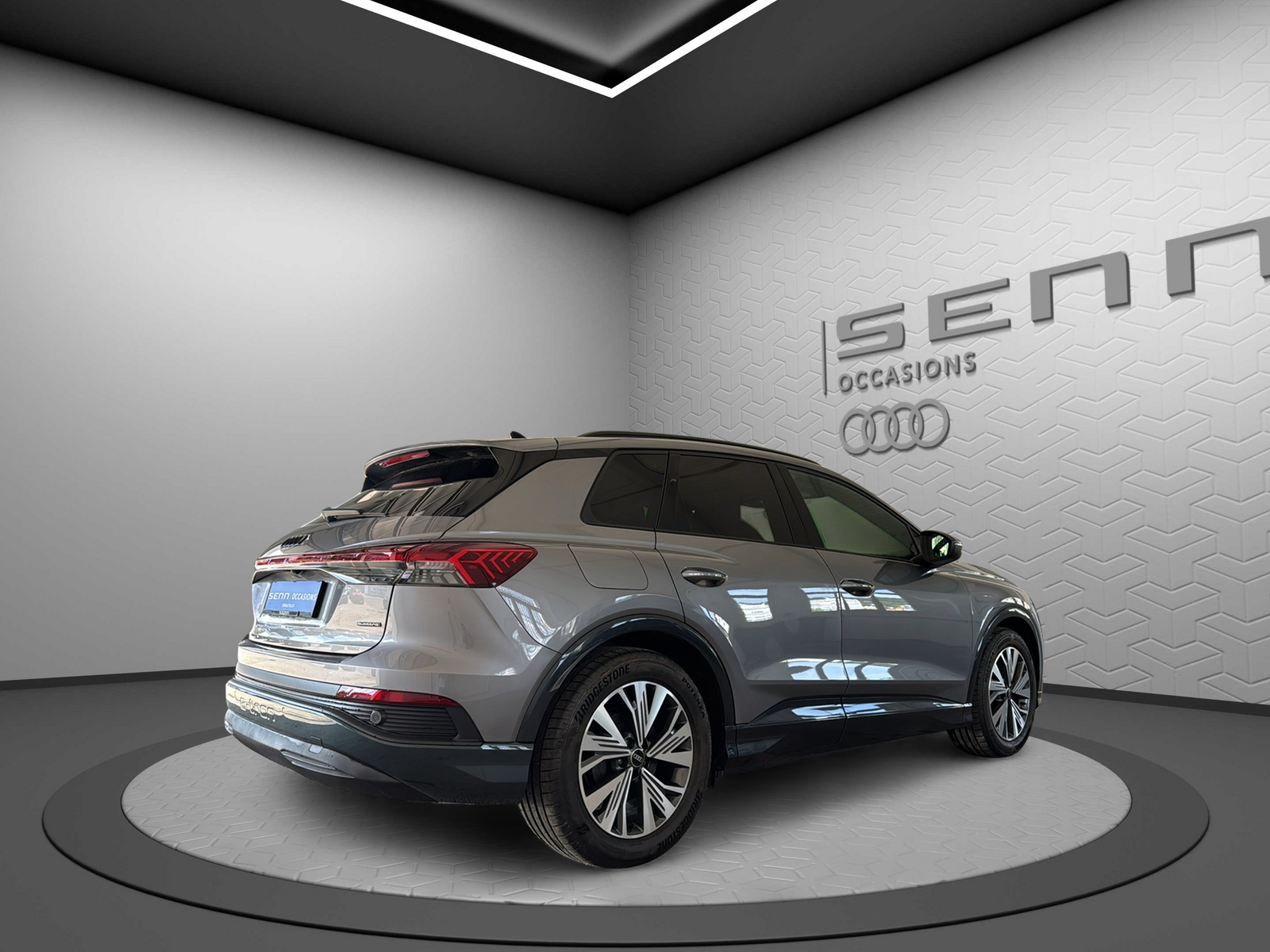 AUDI Q4 e-tron 50 quattro-image-5