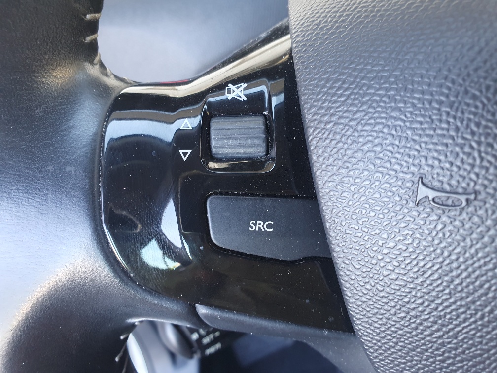 PEUGEOT 308 1.2 THP Allure Automat-image-13