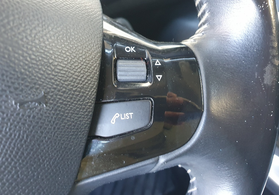 PEUGEOT 308 1.2 THP Allure Automat-image-14