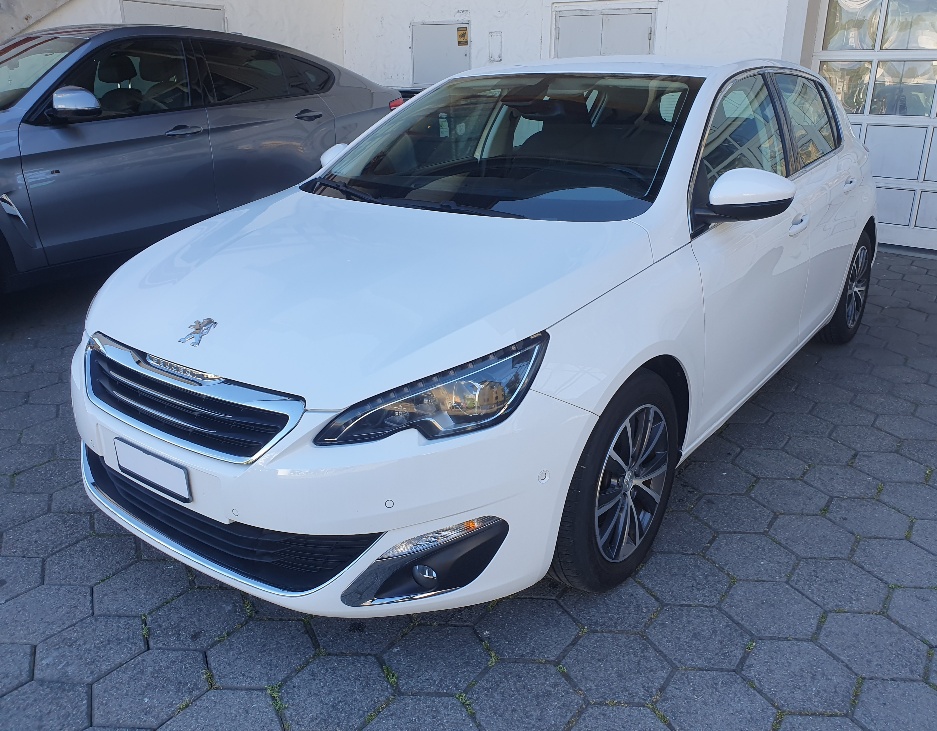 PEUGEOT 308 1.2 THP Allure Automat