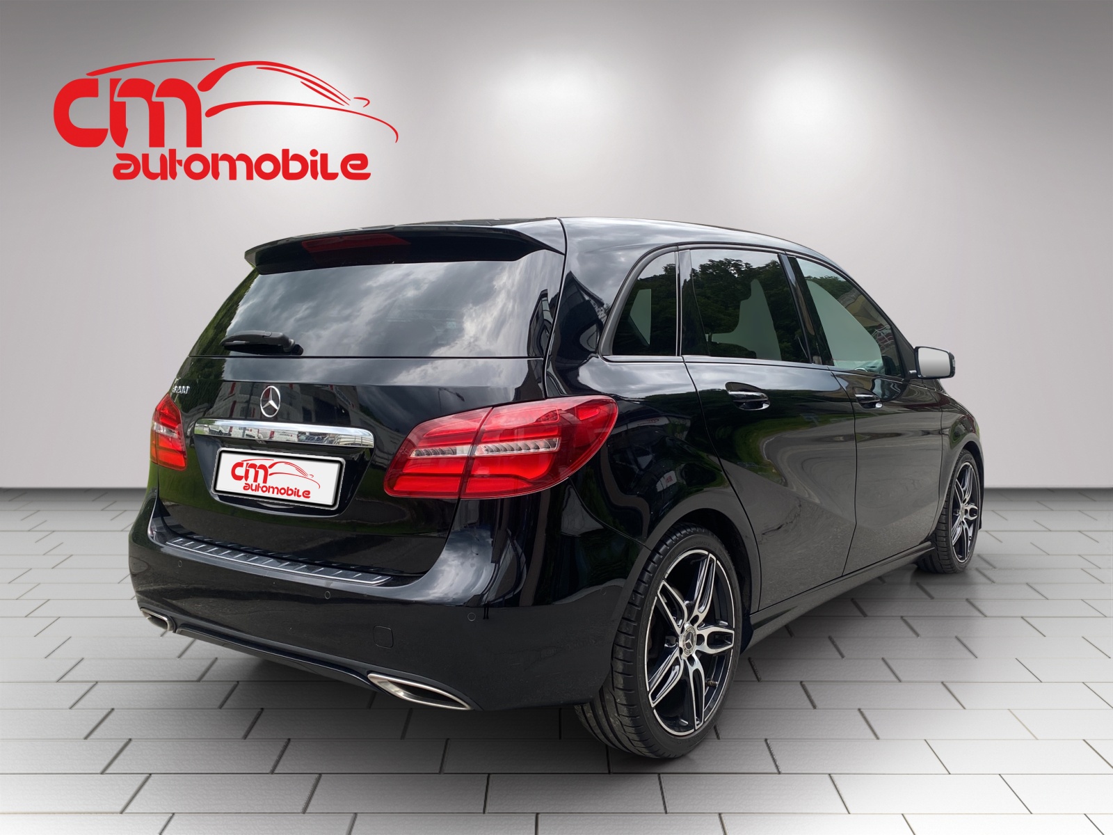 MERCEDES-BENZ B 200 Style Night-Paket 7G-DCT Vollaustattung-image-2