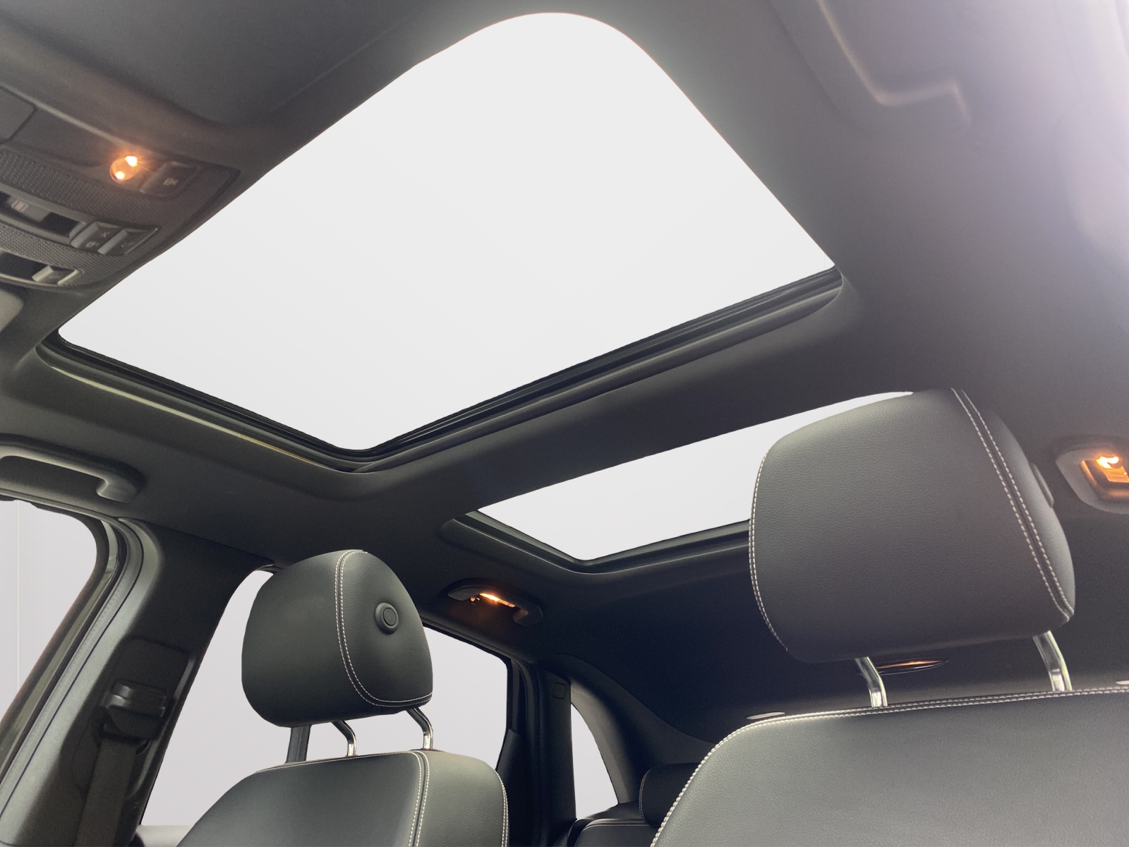 MERCEDES-BENZ B 200 Style Night-Paket 7G-DCT Vollaustattung-image-9