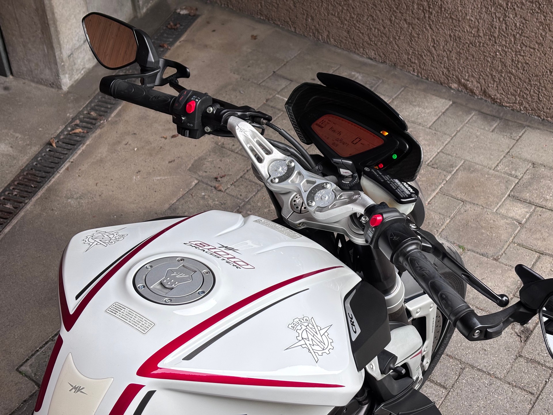 MV AGUSTA Dragster 800 ABS-image-6