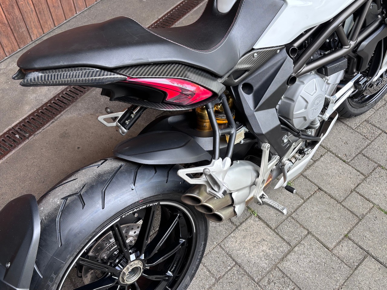 MV AGUSTA Dragster 800 ABS-image-4