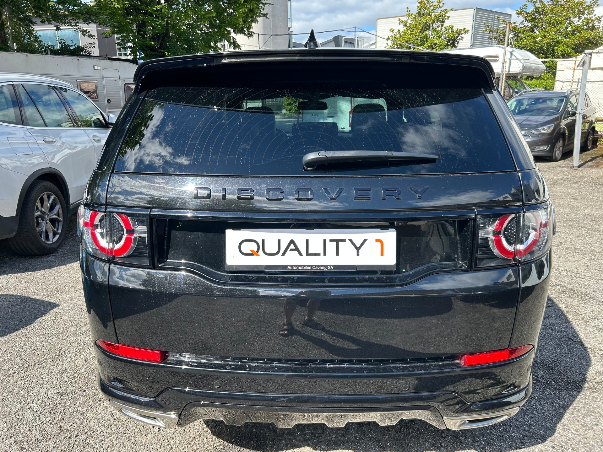 LAND ROVER Discovery Sport 2.0 TD4 HSE Luxury-image-5