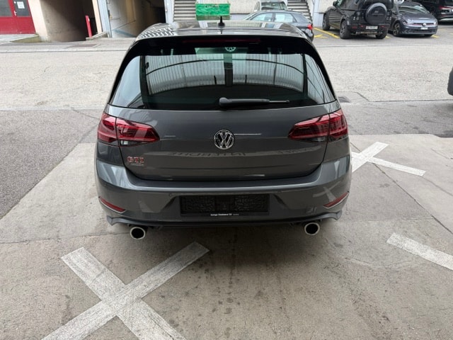 VW Golf 2.0 TSI GTI Performance DSG-image-8