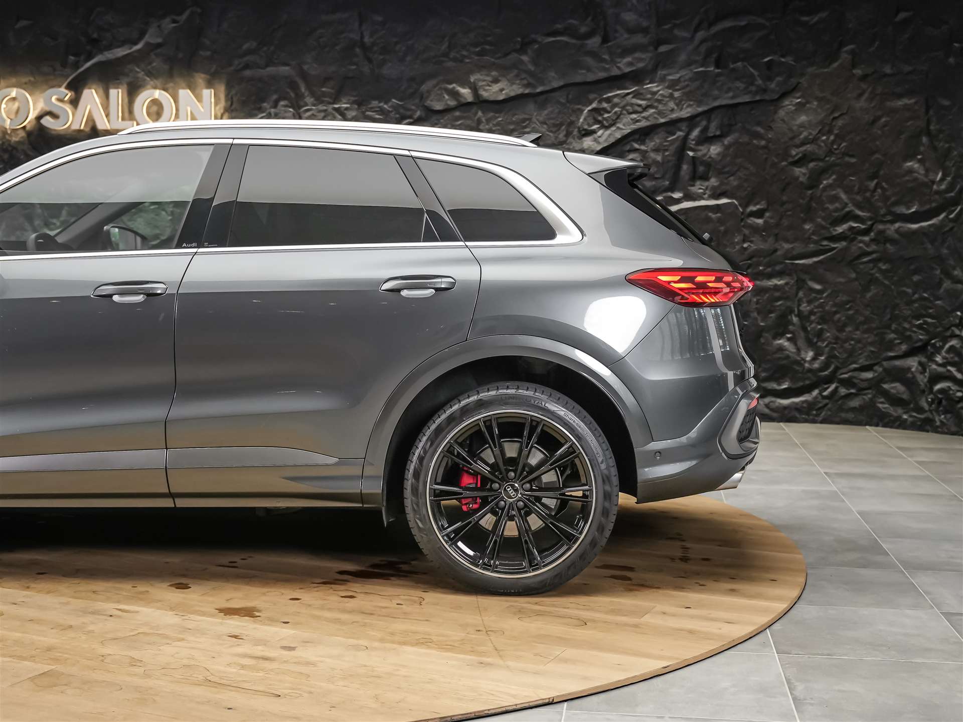 AUDI Q5 TDI quattro S-Line 150 kW S-tronic *21" Felgen*Beifahrerdisplay*Assistenzpaket*-image-17