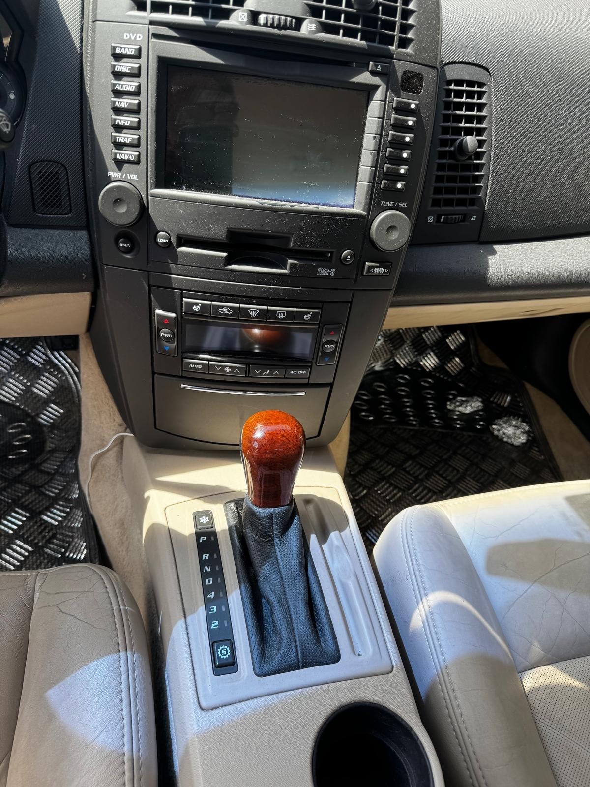 CADILLAC CTS Sedan 3.2 Elegance-image-3