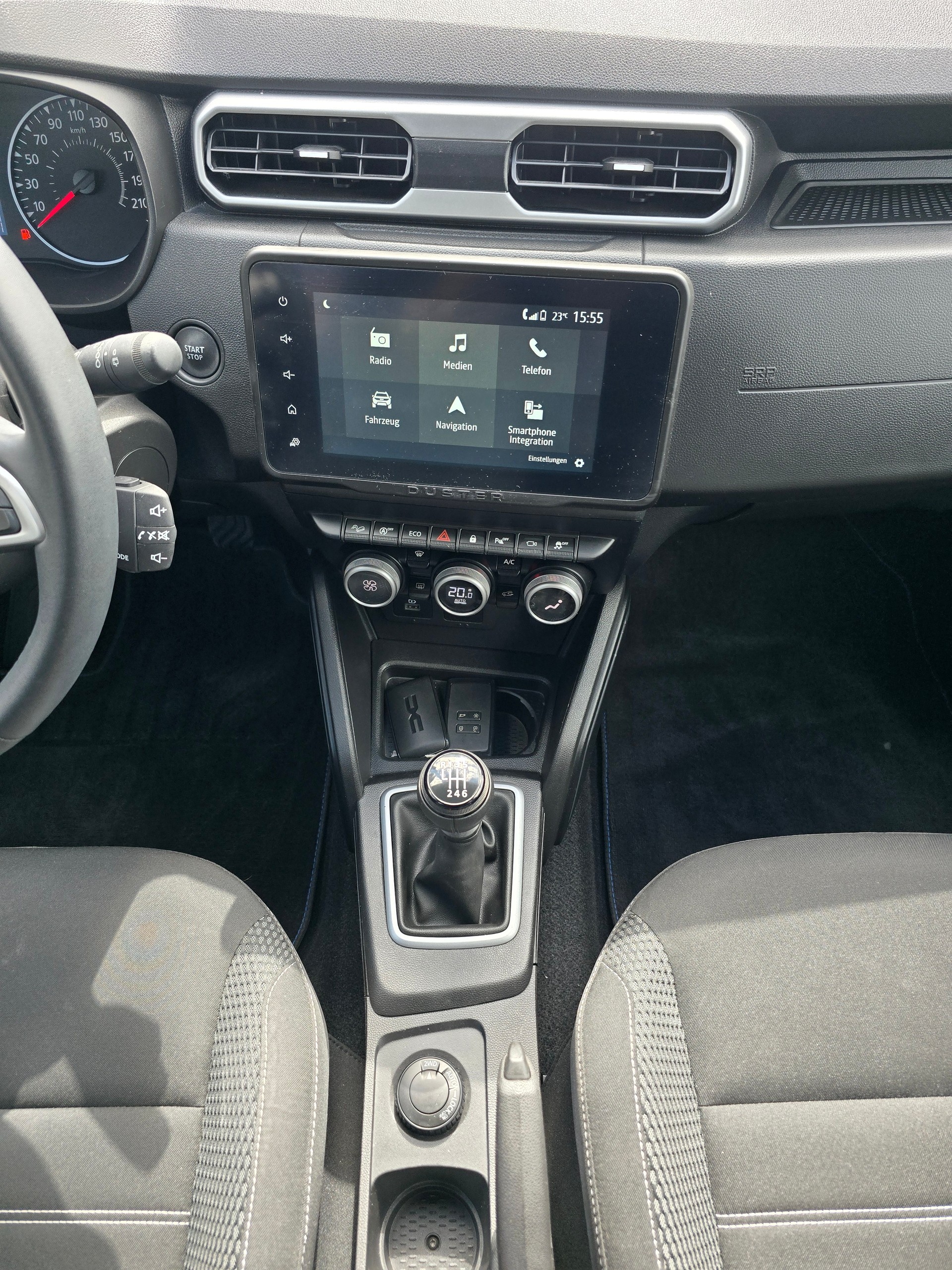 DACIA Duster TCe 150 Journey+ 4x4-image-7