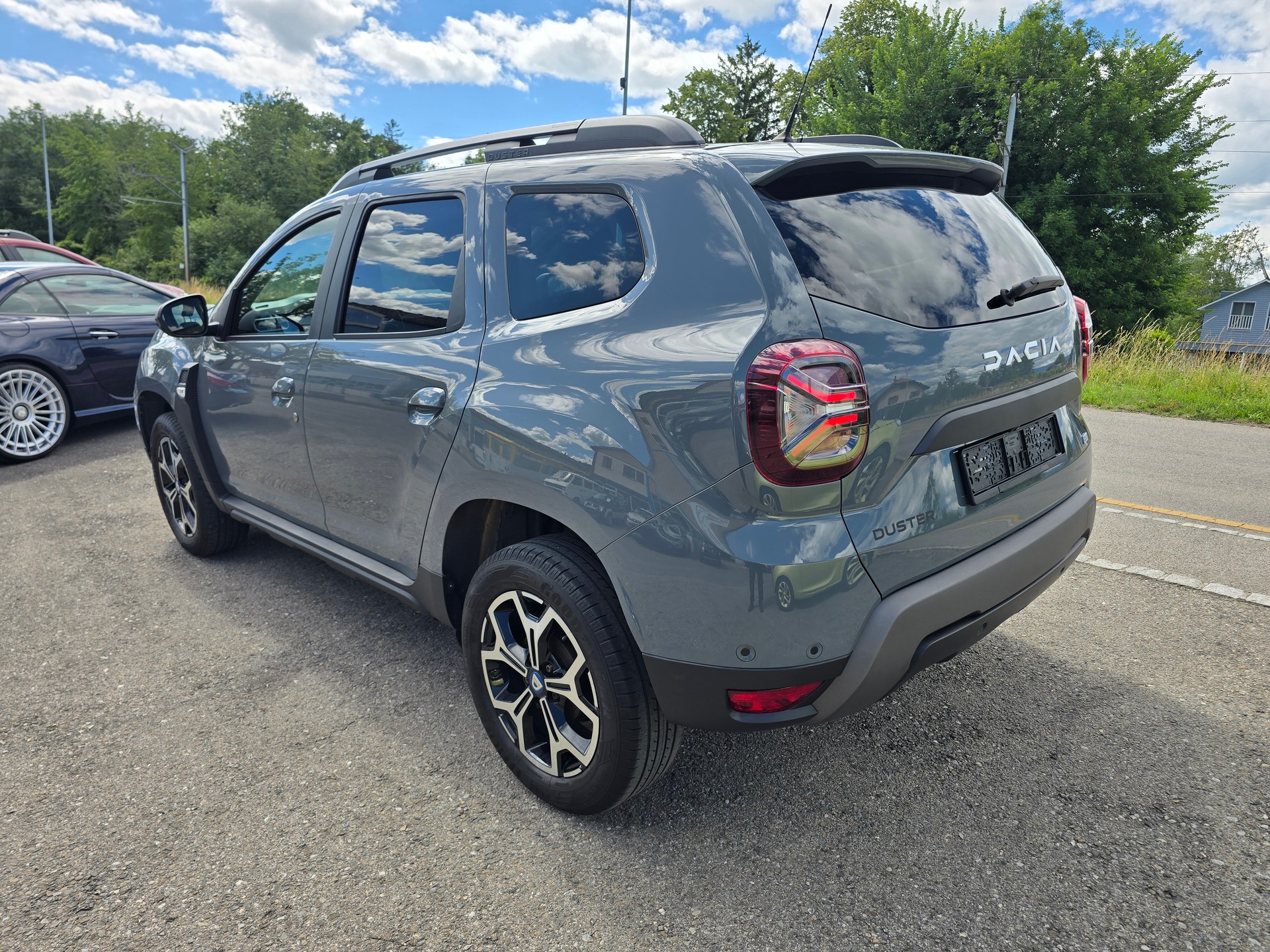 DACIA Duster TCe 150 Journey+ 4x4-image-5