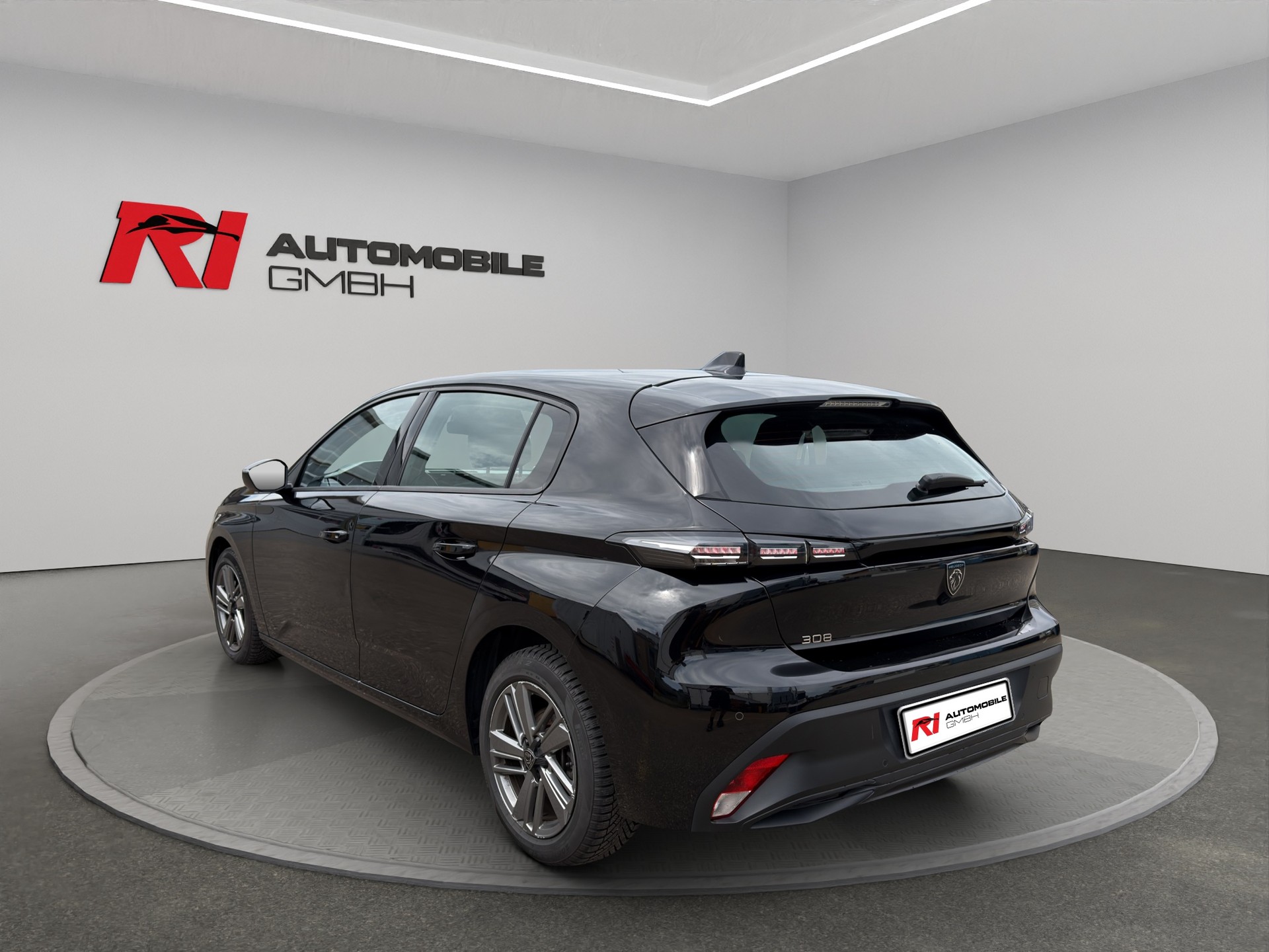 PEUGEOT 308 1.5 BlueHDI Active Pack EAT8-image-6
